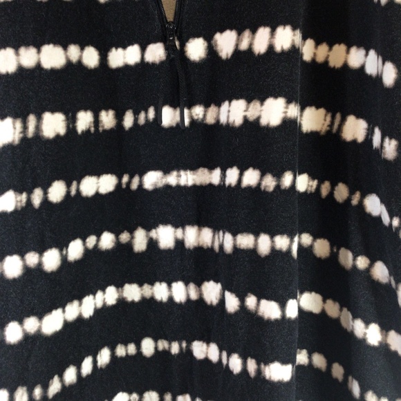 T by Talbots 2XP Black White Tie Dye Stripe Knit Top Long Sleeve Pullover Cozy - Picture 4 of 8